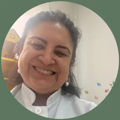 Elisa Ferraz - Neuropsicopedagoga